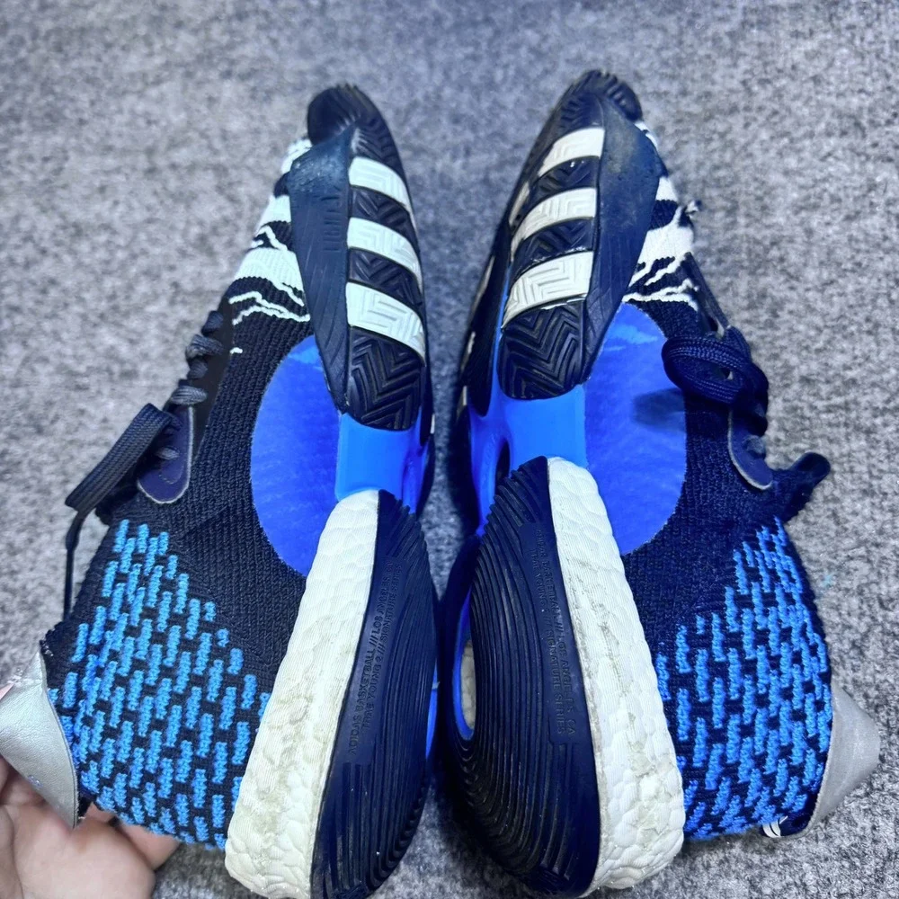 Adidas Basketball Shoes Mens 10 Trae Young 2.0 Navy Blue ID2210 EUC